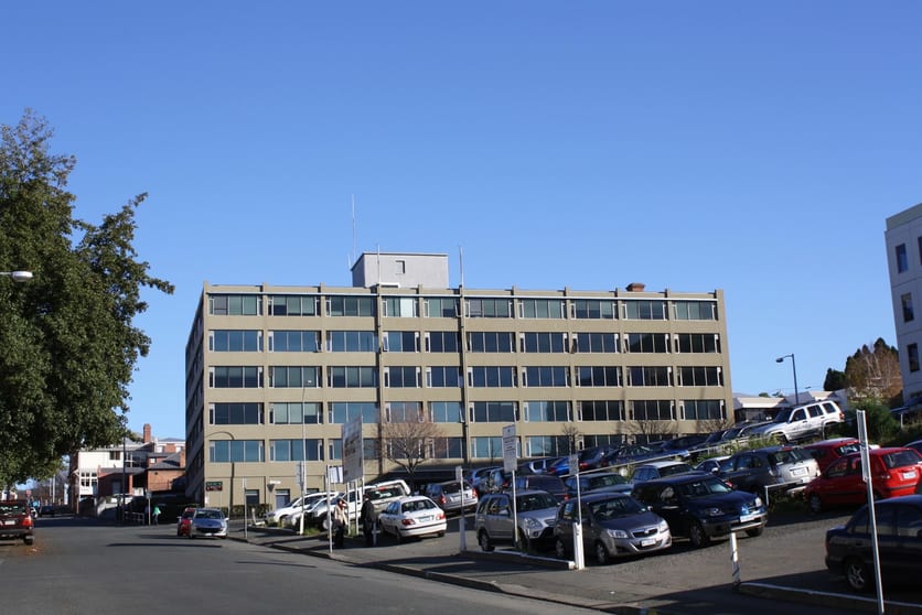 Click to view all images Level 4/2 Kirksway Place Battery Point TAS 7004 - Image 1
