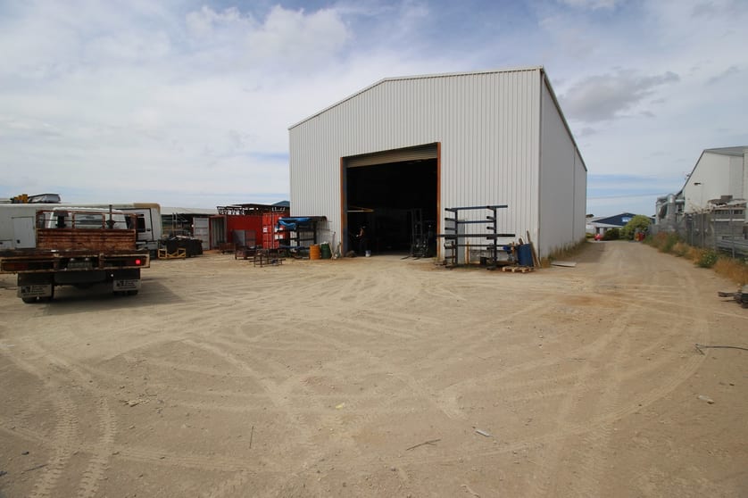 Click to view all images 16 Industrial Drive Somerville VIC 3912 - Image 3
