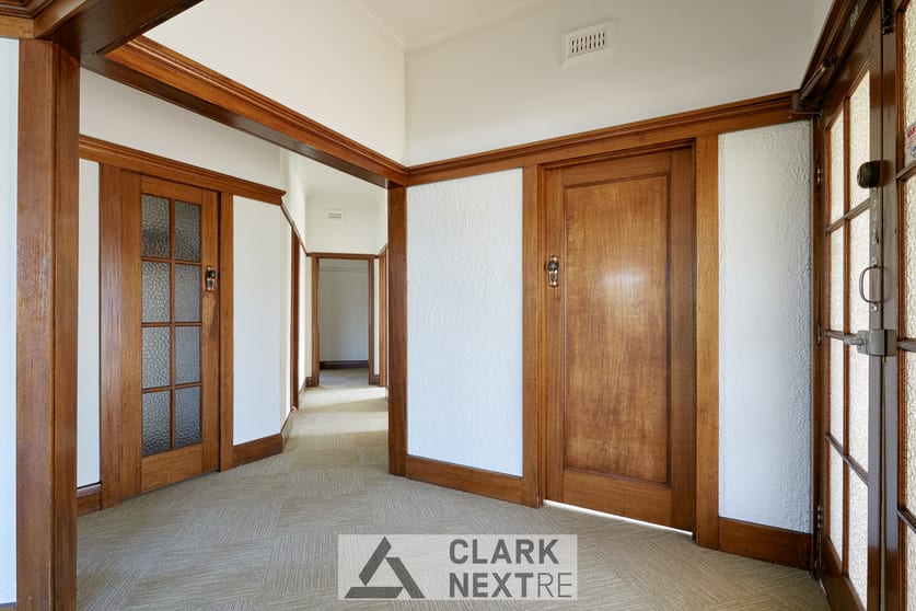 Click to view all images 78 Albert Street Warragul VIC 3820 - Image 3