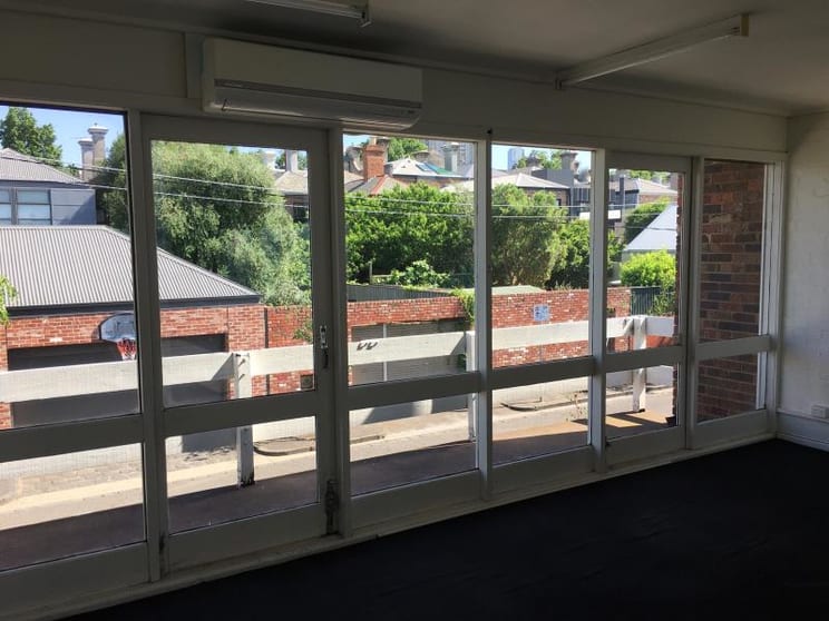 Click to view all images 108 Bridport Street Albert Park VIC 3206 - Image 2