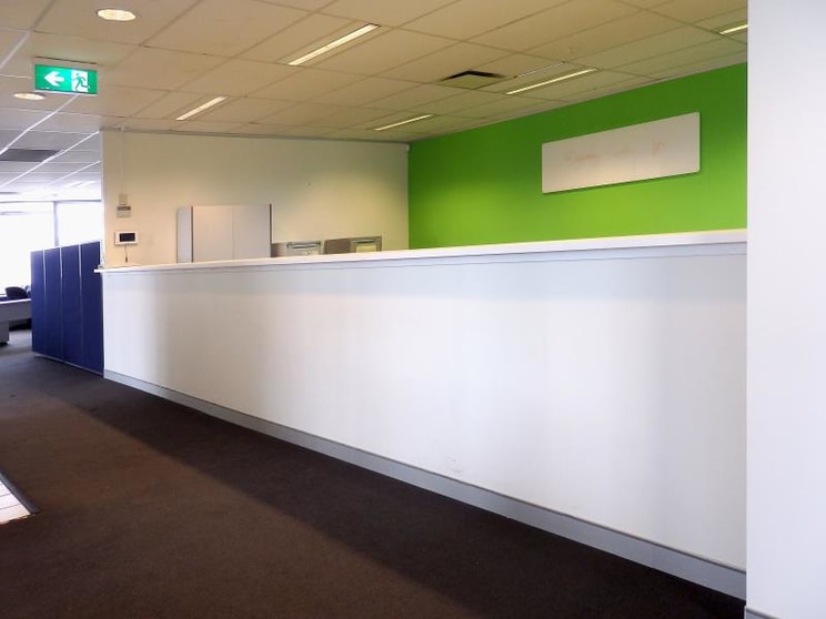 Click to view all images 10 Townshend Street Phillip ACT 2606 - Image 2