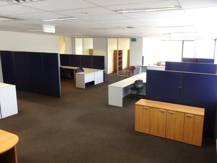 Click to view all images 10 Townshend Street Phillip ACT 2606 - Image 3
