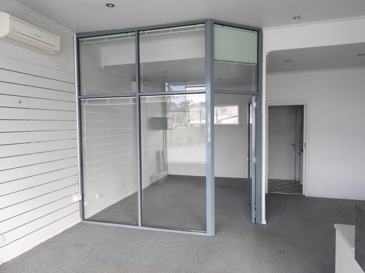 Click to view all images 136 Surrey Road Blackburn VIC 3130 - Image 3