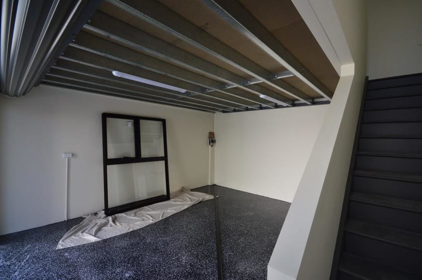 Click to view all images Burleigh Heads QLD 4220 - Image 3