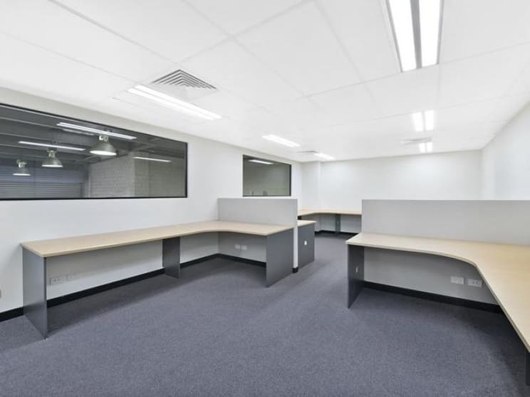 Click to view all images Cromer NSW 2099 - Image 3