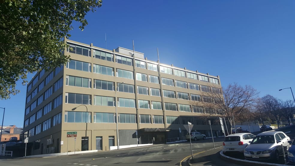 Click to view all images Level 4/2 Kirksway Place Battery Point TAS 7004 - Image 1