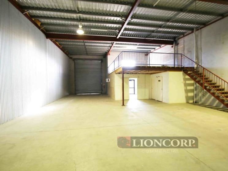 Click to view all images Underwood QLD 4119 - Image 2