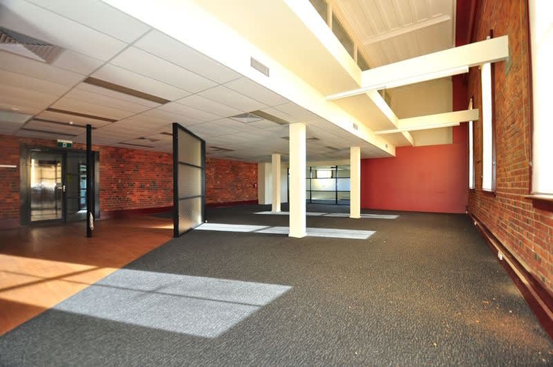Click to view all images Office 1/41-43 Mundy Street Bendigo VIC 3550 - Image 2