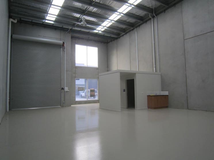Click to view all images 3/12 Henderson Road Knoxfield VIC 3180 - Image 2