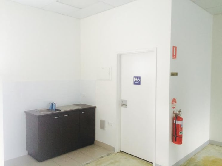 Click to view all images Unit 1, 305 High Street Ashburton VIC 3147 - Image 3