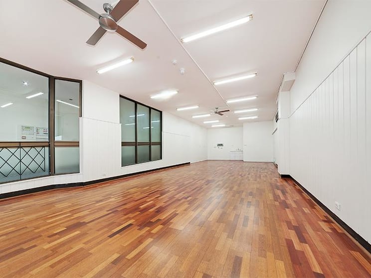 Click to view all images Shop 6, 134 Military Road Neutral Bay NSW 2089 - Image 3
