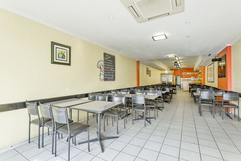 Click to view all images 246A Victoria Street Richmond VIC 3121 - Image 2