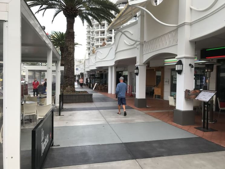 Click to view all images 14/90 Surf Parade Broadbeach QLD 4218 - Image 1