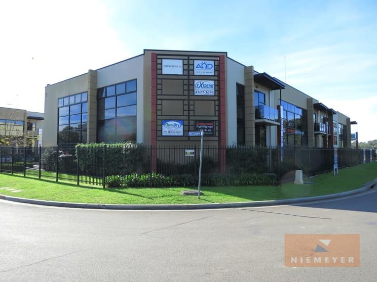 Click to view all images 30 Park Road Mulgrave NSW 2756 - Image 2