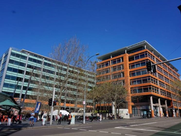 Click to view all images 17/26 Lee Street Sydney NSW 2000 - Image 2