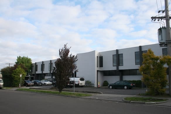 Click to view all images Level 1, 1/7-13 Ardena Court Bentleigh East VIC 3165 - Image 1
