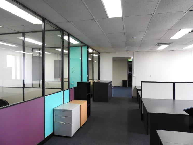 Click to view all images Level 1, 1/7-13 Ardena Court Bentleigh East VIC 3165 - Image 3