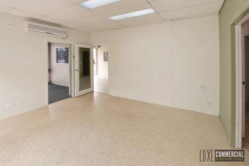 Click to view all images 25 Technology Drive Warana QLD 4575 - Image 3