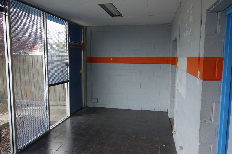Click to view all images 1/20 Superior Drive Dandenong VIC 3175 - Image 2