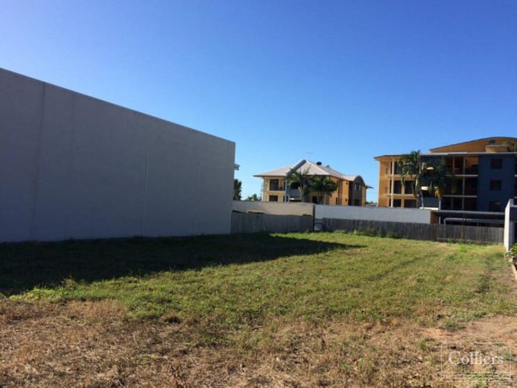 Click to view all images 67 Eyre Street North Ward QLD 4810 - Image 2