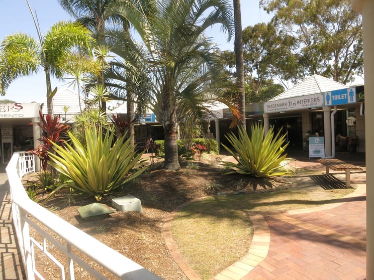 Click to view all images 24/20 BUNDALL ROAD Bundall QLD 4217 - Image 2
