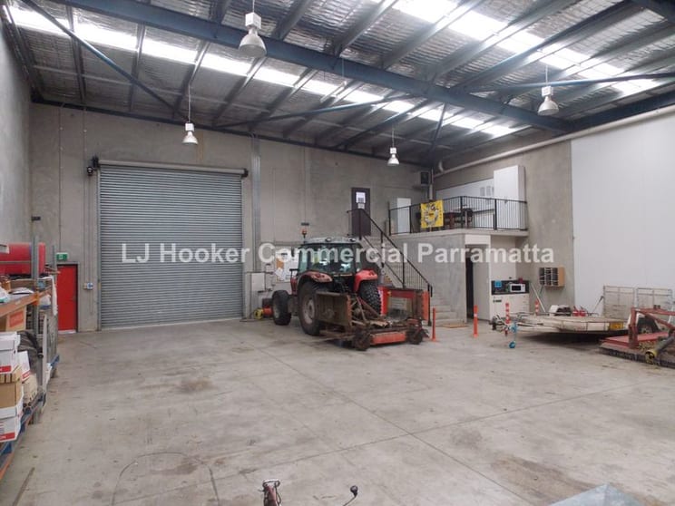 Click to view all images 11/51 Owen Street Glendenning NSW 2761 - Image 2