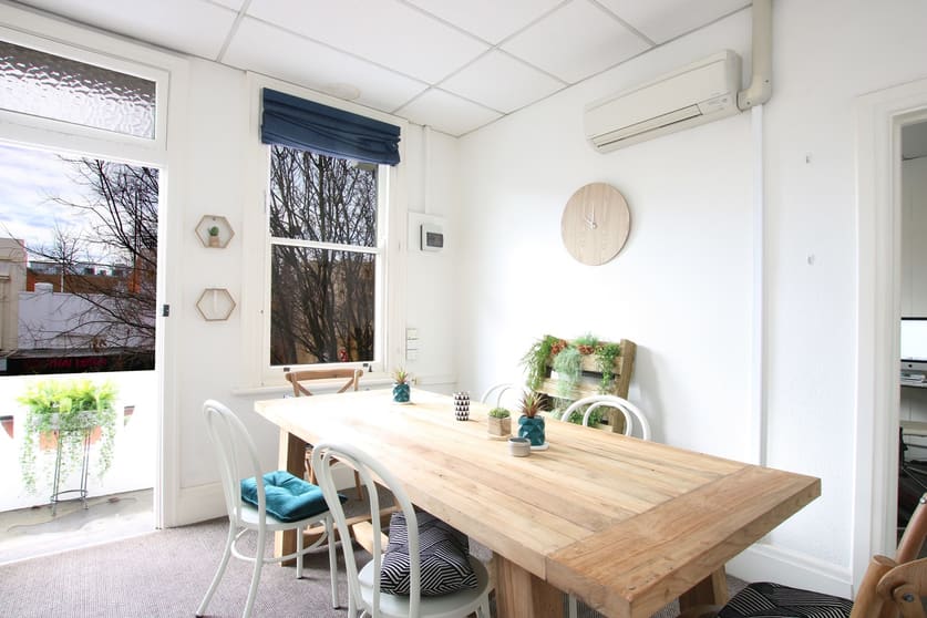 Click to view all images Suite 9/611 Dean Street Albury NSW 2640 - Image 1