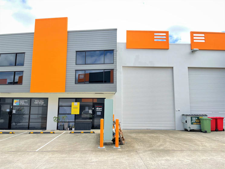 Click to view all images 9/20-22 Ellerslie Road Meadowbrook QLD 4131 - Image 1