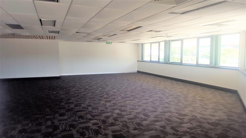 Click to view all images Chermside QLD 4032 - Image 1