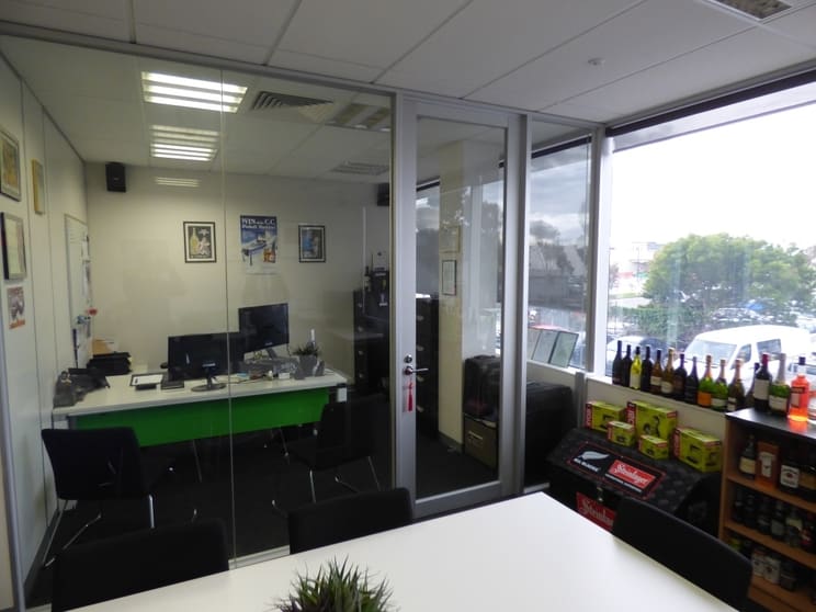 Click to view all images Suite 6/240 Plenty Road Bundoora VIC 3083 - Image 3
