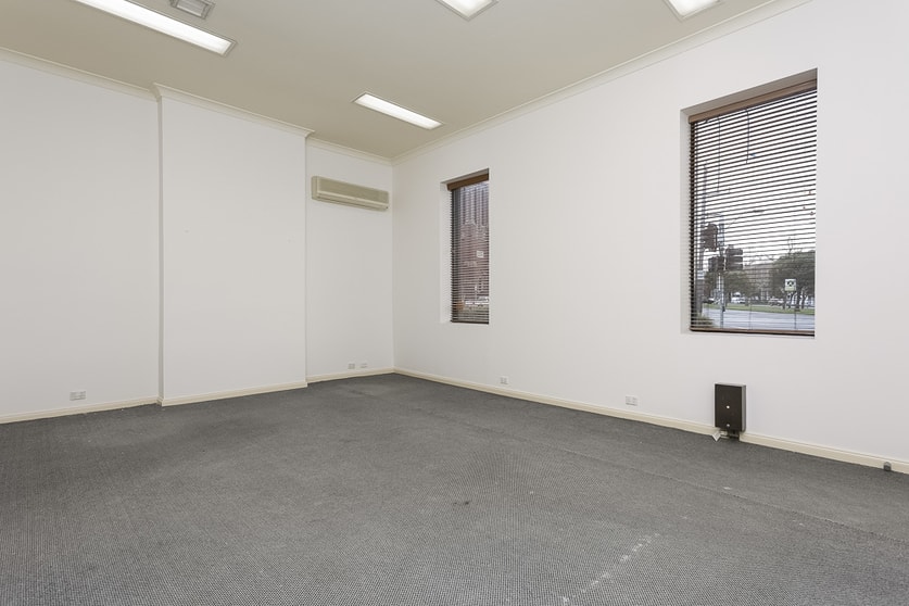 Click to view all images 835-837 Mt Alexander Road Moonee Ponds VIC 3039 - Image 3