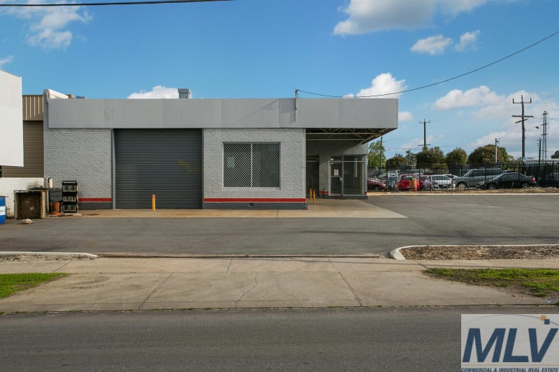 Click to view all images 21 Sevenoaks Street Bentley WA 6102 - Image 1