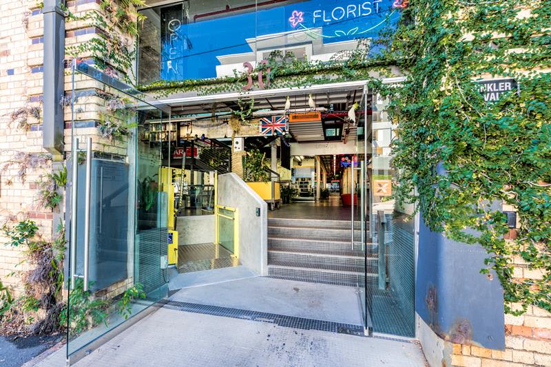 Click to view all images Suite A/30 Florence Street Teneriffe QLD 4005 - Image 3