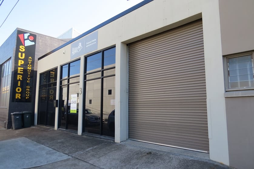Click to view all images 48C Nariel Street Albion QLD 4010 - Image 2
