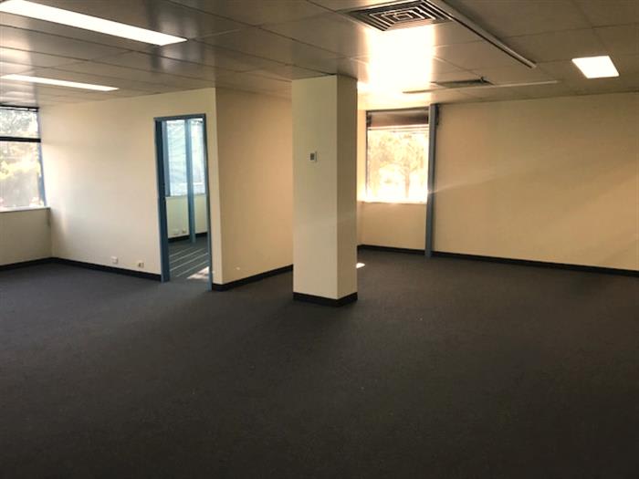 Click to view all images 7-11 Parraweena Road Caringbah NSW 2229 - Image 3