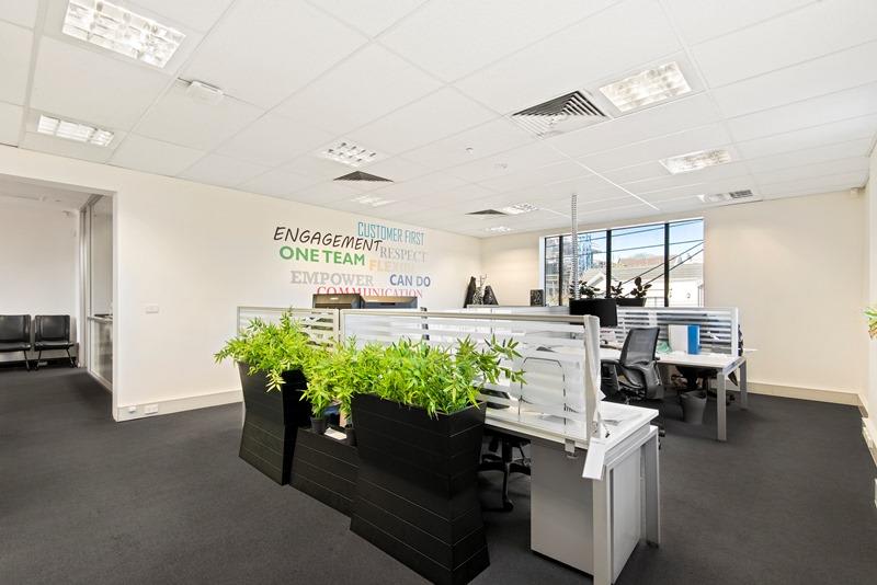 Click to view all images 401 Riversdale Road Hawthorn East VIC 3123 - Image 3