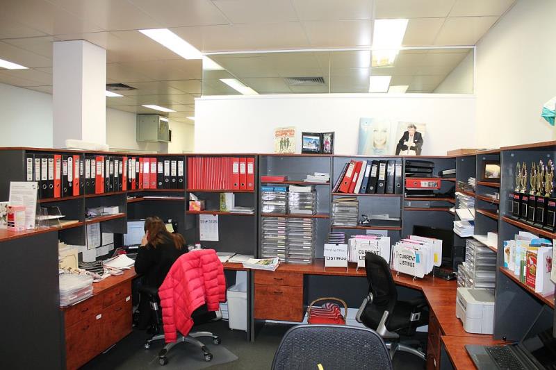 Click to view all images 2/6-10 Kingsway Glen Waverley VIC 3150 - Image 2