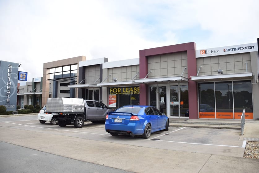 Click to view all images 630 Wyndham St Shepparton VIC 3630 - Image 2