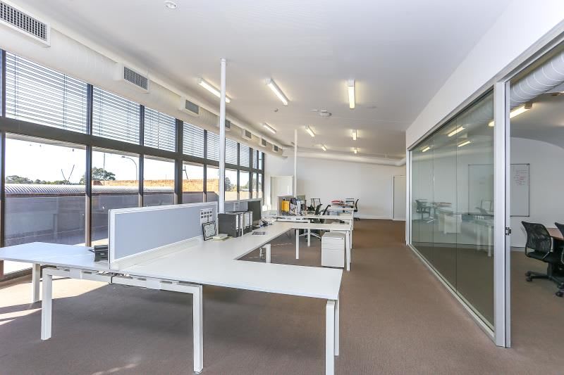 Click to view all images 6/128 John Street Singleton NSW 2330 - Image 2