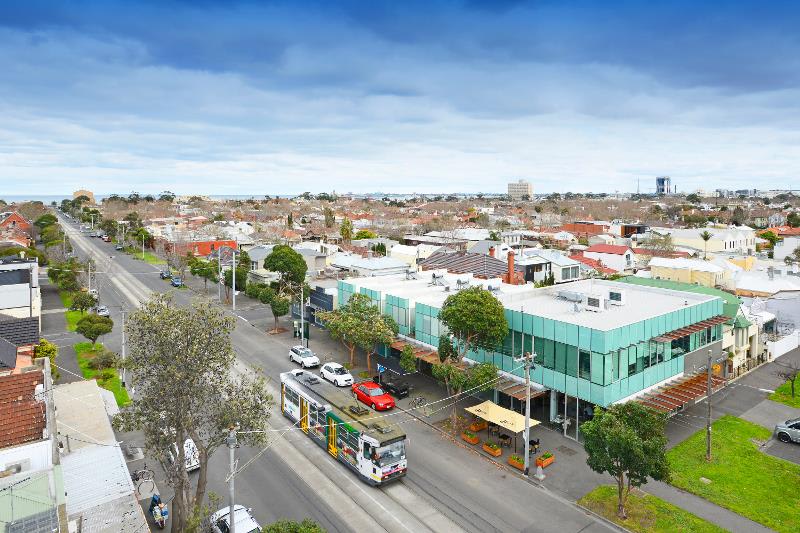 Click to view all images 36 Mills Street Albert Park VIC 3206 - Image 2