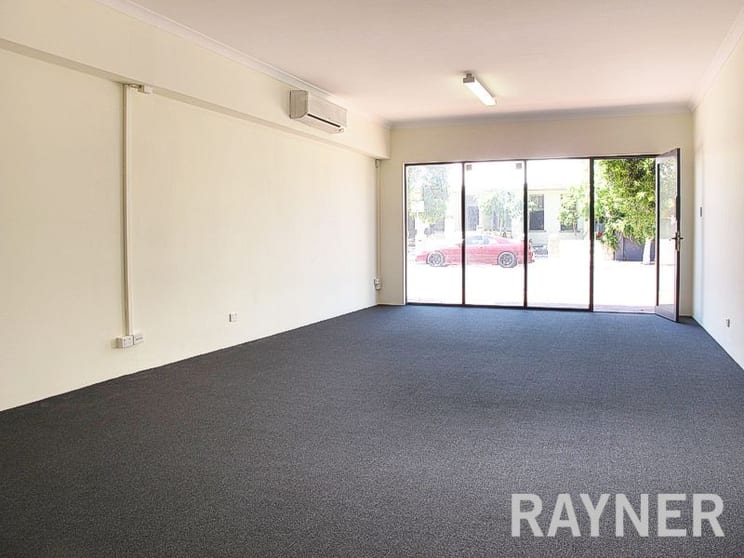 Click to view all images 10/117 Brisbane Street Perth WA 6000 - Image 2