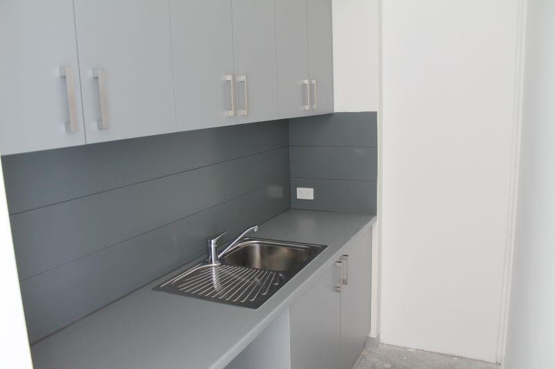 Click to view all images Unit 29/73 Assembly Drive Dandenong VIC 3175 - Image 3