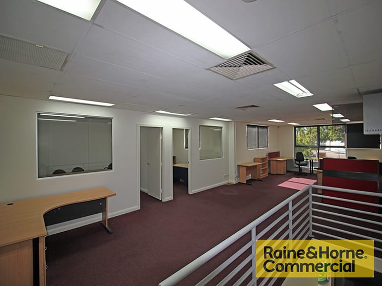 Click to view all images Eagle Farm QLD 4009 - Image 1