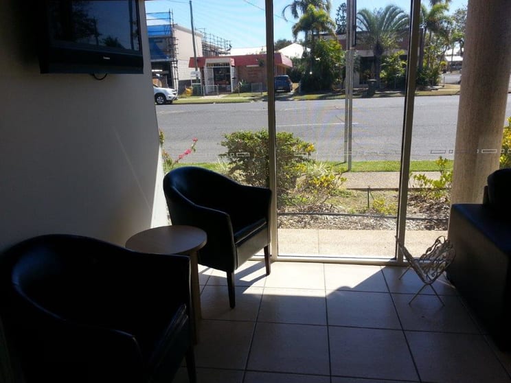 Click to view all images 206 Murray Street Allenstown QLD 4700 - Image 3