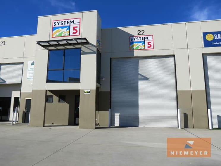 Click to view all images 45 Powers Road Seven Hills NSW 2147 - Image 2
