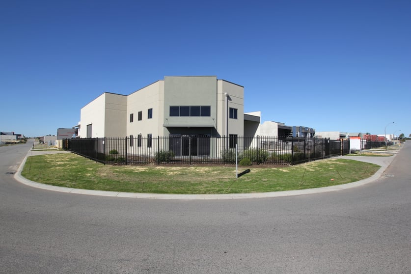 Click to view all images 42 Christable Way Landsdale WA 6065 - Image 2