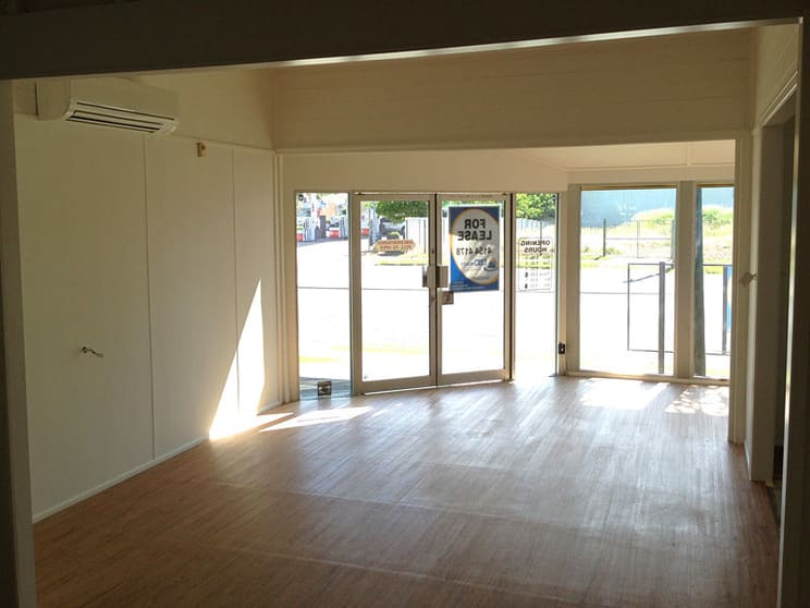Click to view all images 88 George Street Bundaberg South QLD 4670 - Image 3