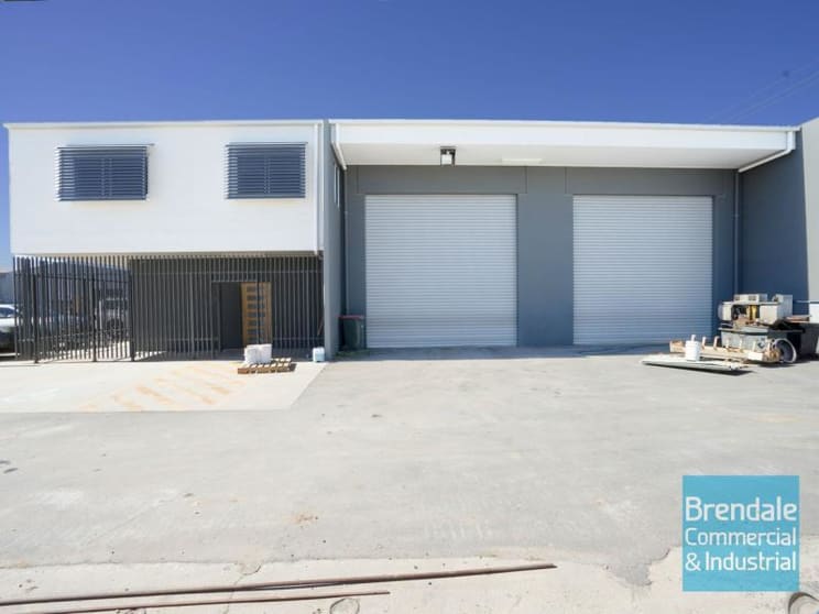 Click to view all images 5 Duntroon Street Brendale QLD 4500 - Image 2