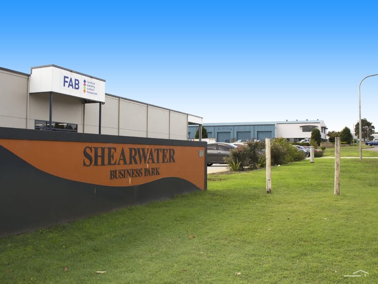 Click to view all images 5/24 Shearwater Drive Taylors Beach NSW 2316 - Image 3