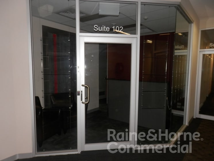 Click to view all images Level 1, 102/44 Hampstead Road Maidstone VIC 3012 - Image 2